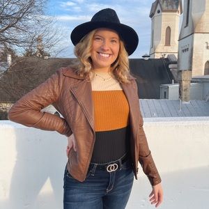 Meet your Posher, Madison